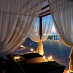 Wome Deluxe Hotel 5*