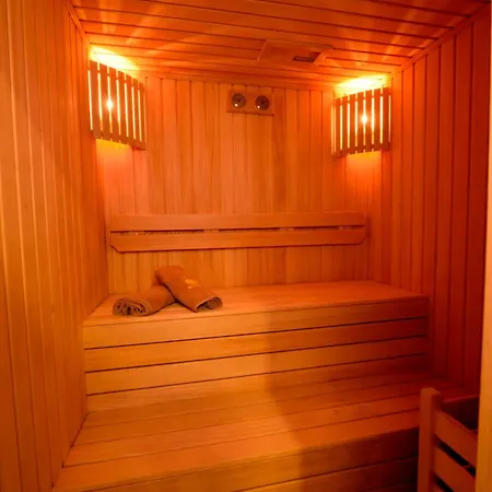 ومي ديلوكس - حلال شامل كليًا أفسالاّر