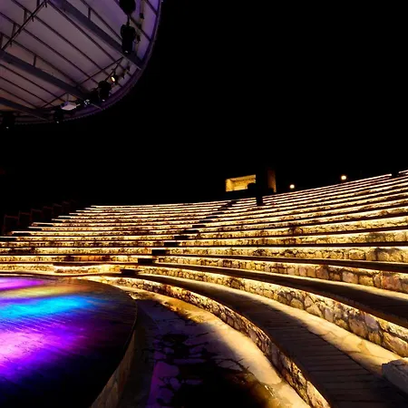 ومي ديلوكس - حلال شامل كليًا أفسالاّر