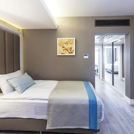 Hotel Wome Deluxe
