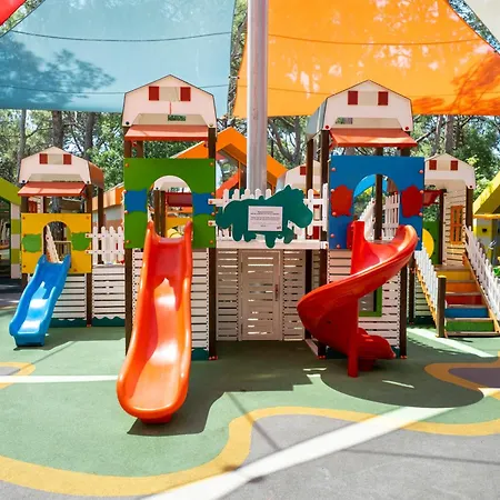 ومي ديلوكس - حلال شامل كليًا