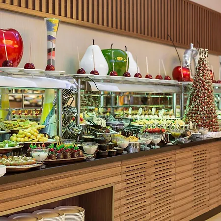 Wome Deluxe Отель